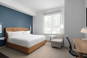 Element Calgary Downtown