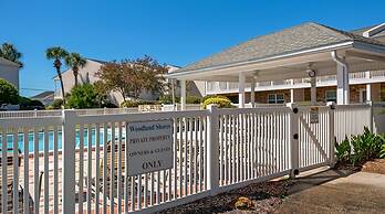 Beachside Retreat With Pools & Local Dining + Free Attraction Tickets!