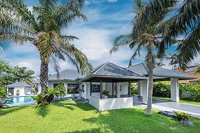 Villa Waree minutes to City and Beach