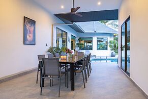 Villa Waree minutes to City and Beach