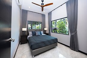 Villa Waree minutes to City and Beach