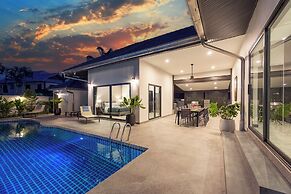 Villa Waree minutes to City and Beach