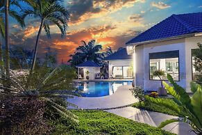 Villa Waree minutes to City and Beach