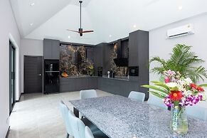 Villa Waree minutes to City and Beach