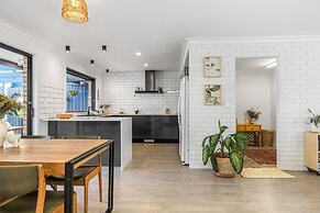Ultimate Beachside Haven in Cabarita - Pet Friendly