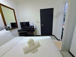 Neu Suites By RASBO Galaxy Suites