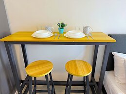 Neu Suites By RASBO Galaxy Suites