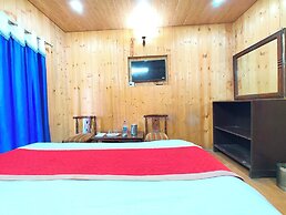 Hotel Chinar Lake View Near Mall Road