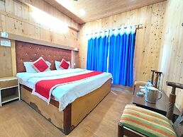 Hotel Chinar Lake View Near Mall Road