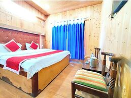 Hotel Chinar Lake View Near Mall Road