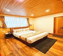 Aurora The Mall Darjeeling