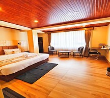 Aurora The Mall Darjeeling