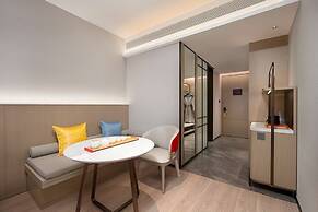 Yicheng Hotel