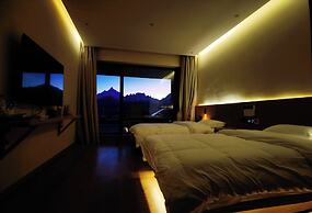 Wake UP IN SNOW MOUNTAIN