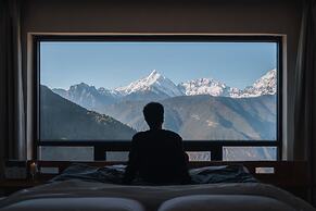 Wake UP IN SNOW MOUNTAIN