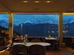 Wake UP IN SNOW MOUNTAIN