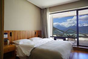 Wake UP IN SNOW MOUNTAIN