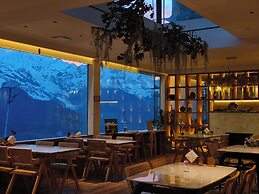 Wake UP IN SNOW MOUNTAIN