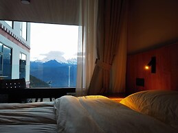 Wake UP IN SNOW MOUNTAIN