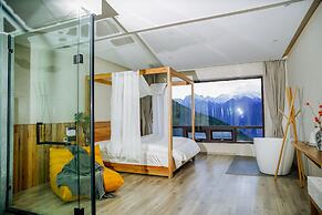 Wake UP IN SNOW MOUNTAIN