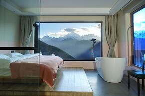 Wake UP IN SNOW MOUNTAIN