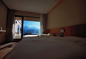 Wake UP IN SNOW MOUNTAIN