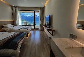 Wake UP IN SNOW MOUNTAIN