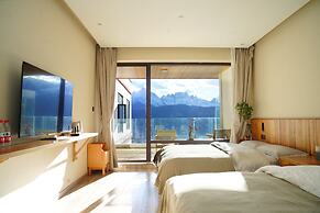 Wake UP IN SNOW MOUNTAIN