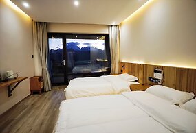 Wake UP IN SNOW MOUNTAIN