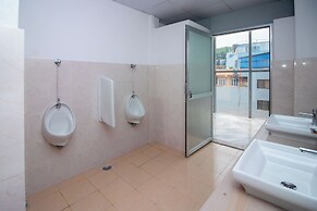 International Youth Hostel Inn