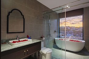 Lumina Dalat Premium hotel