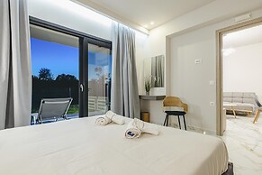 Water Village - The Suites