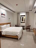 4 Guys Hotels