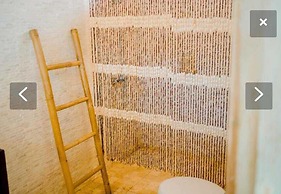 Bungalow Cafe Gili Beachfront