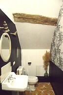 le domaine aux herbes folles