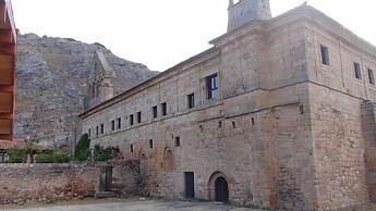 Posada Santa Maria La Real