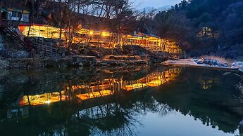 Gapeong Restay Pension