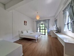 Villa La Flora Kaeng Krachan