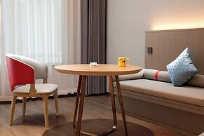 Echeng Hotel
