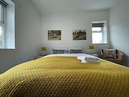 Golden Triangle Townhouse