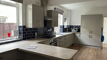 Golden Triangle Townhouse