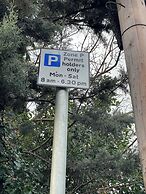 Golden Triangle Townhouse