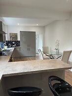 Golden Triangle Townhouse