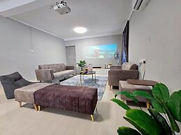 Comfy Tok Sira Home Kuantan 5 BR