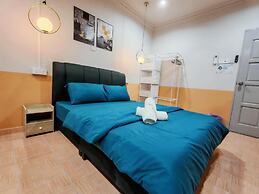 Comfy Tok Sira Home Kuantan 5 BR