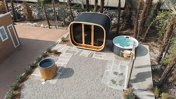 Domvs Glamp