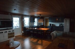 Views, Cross-country Skiing, Sauna, tub