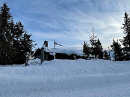 Views, Cross-country Skiing, Sauna, tub