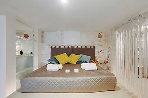Maison 43 Ostuni With Indoor Pool