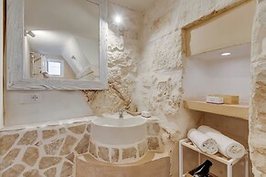 Maison 43 Ostuni With Indoor Pool